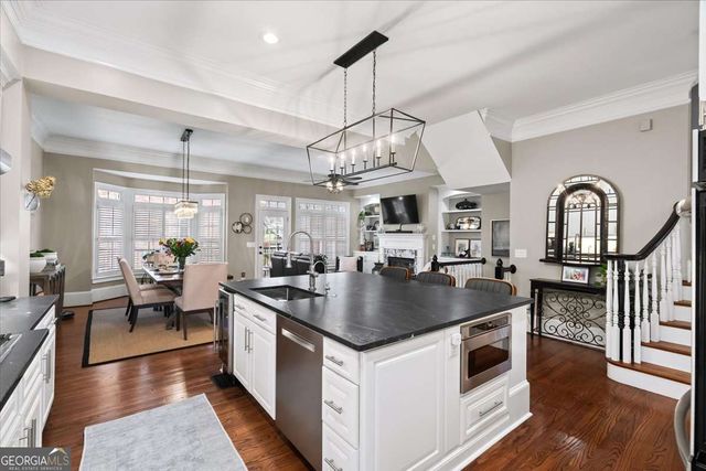 2606 Brookhaven Chase Lane NE, Atlanta, GA 30319