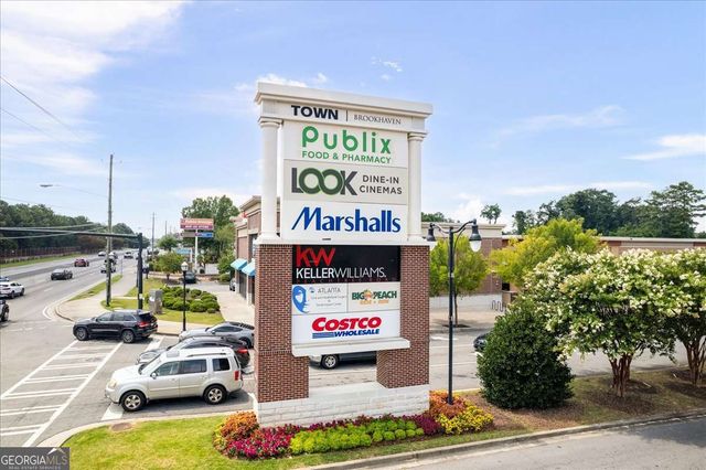 2606 Brookhaven Chase Lane NE, Atlanta, GA 30319