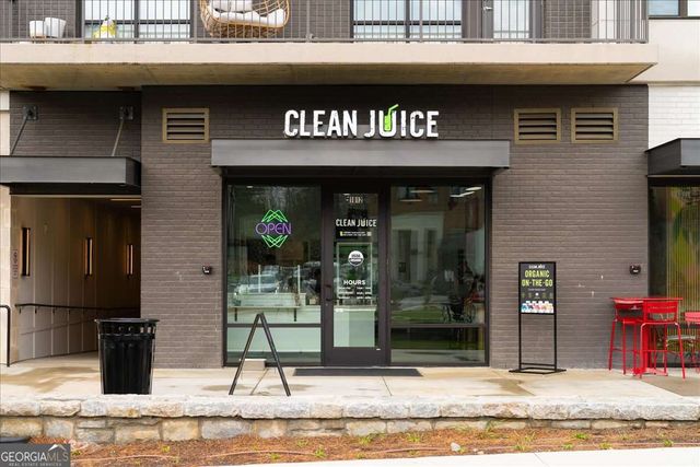 2606 Brookhaven Chase Lane NE, Atlanta, GA 30319