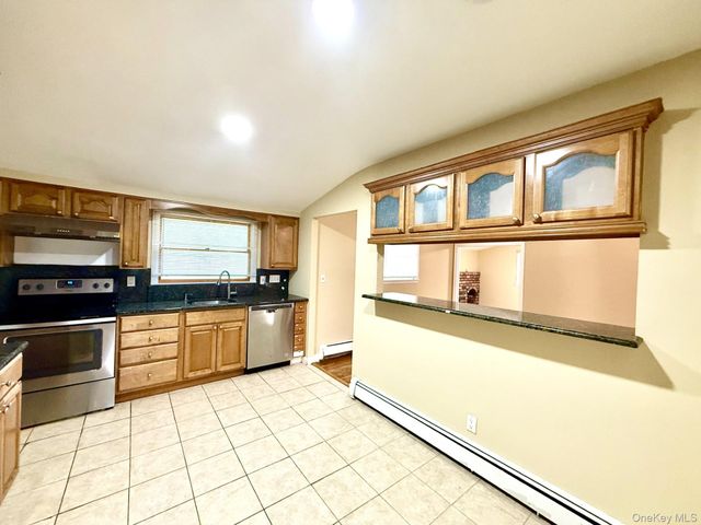 39 University Heights Drive, Stony Brook, NY 11790