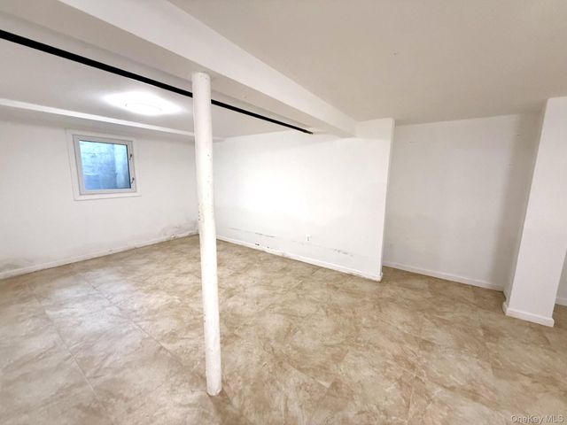39 University Heights Drive, Stony Brook, NY 11790