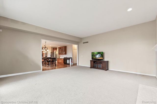 22165 Chase Drive, Novi, MI 48375