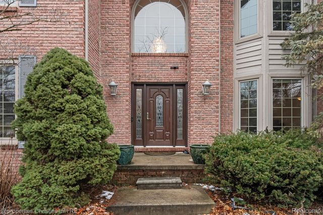 22165 Chase Drive, Novi, MI 48375