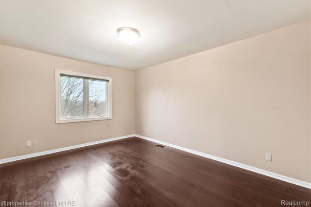 22165 Chase Drive, Novi, MI 48375