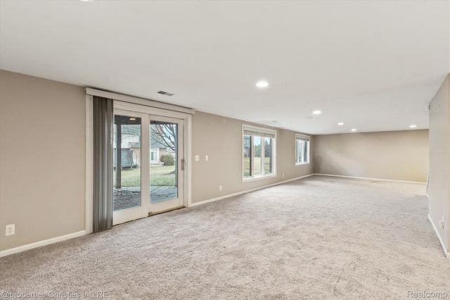 22165 Chase Drive, Novi, MI 48375