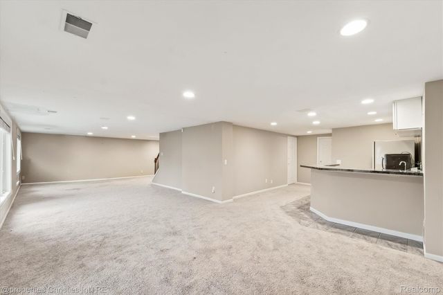 22165 Chase Drive, Novi, MI 48375