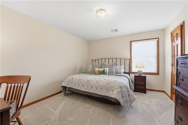 18906 E 34th Terrace S, Independence, MO 64057