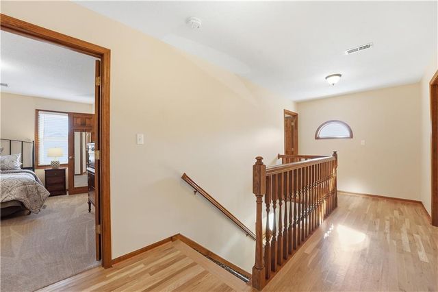 18906 E 34th Terrace S, Independence, MO 64057