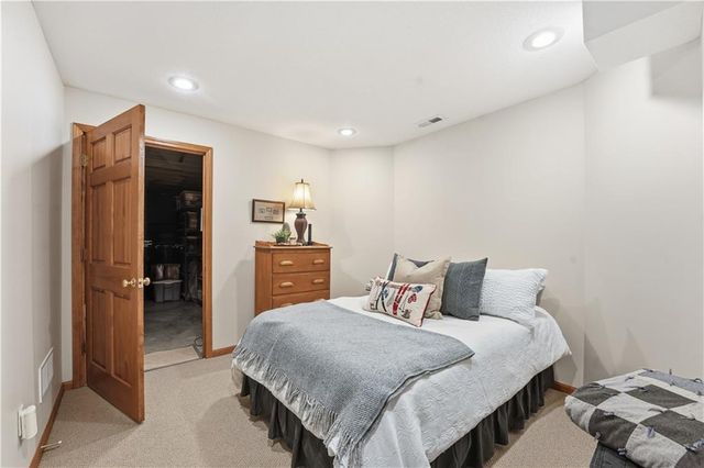 18906 E 34th Terrace S, Independence, MO 64057