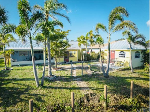 9031 HILOLO LANE, Venice, FL 34293