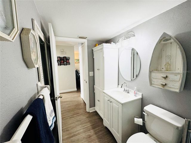 9031 HILOLO LANE, Venice, FL 34293