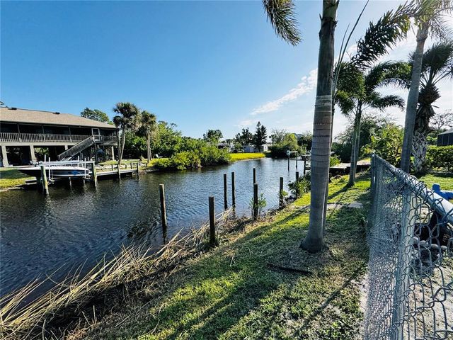9031 HILOLO LANE, Venice, FL 34293