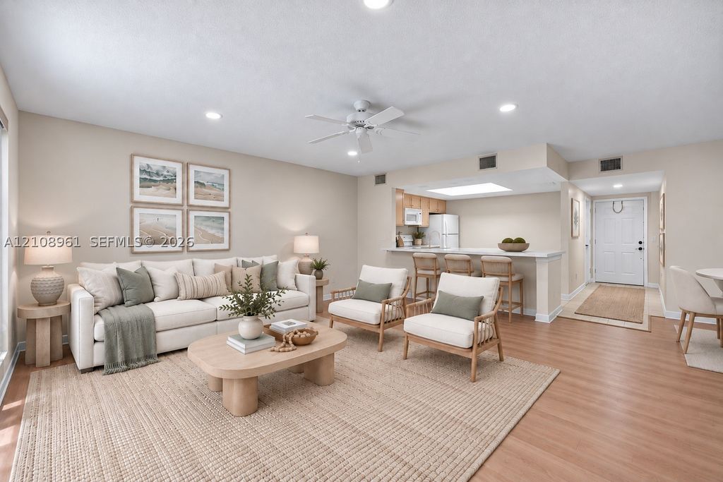 1750 NE 39th Ct 803, Pompano Beach, FL 33064