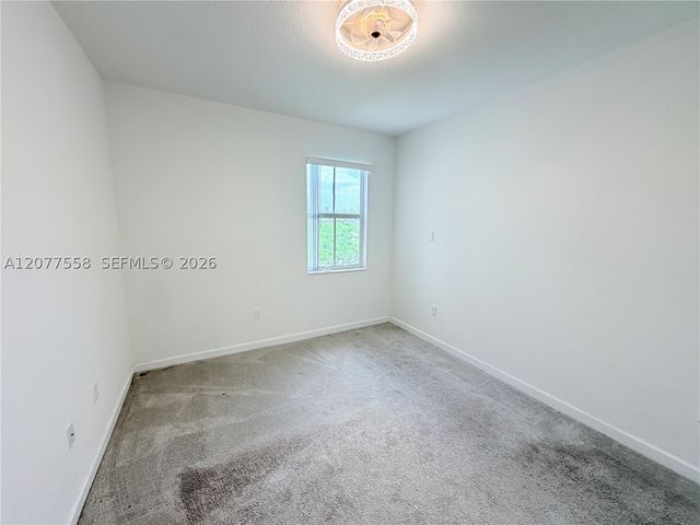 2405 NW 131st Cir, Miami, FL 33167