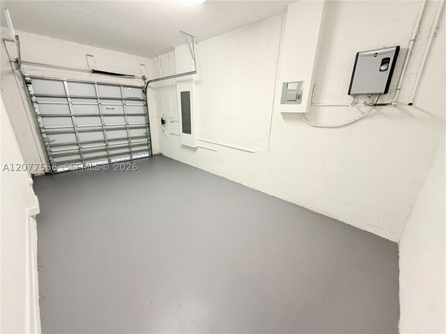 2405 NW 131st Cir, Miami, FL 33167
