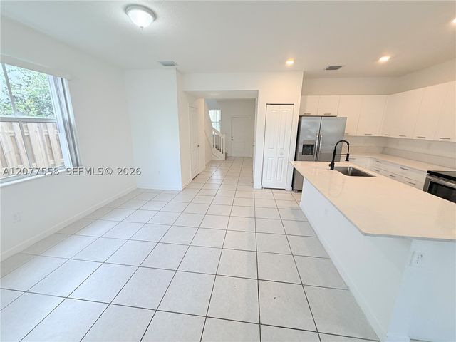 2405 NW 131st Cir, Miami, FL 33167