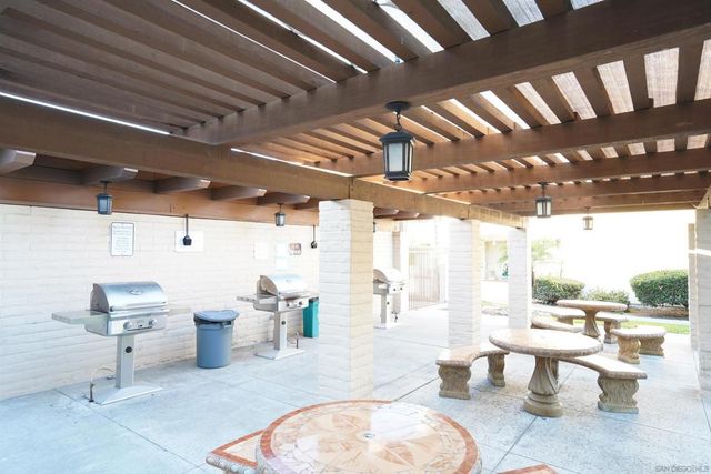 6069 Rancho Mission Rd 201, San Diego, CA 92108