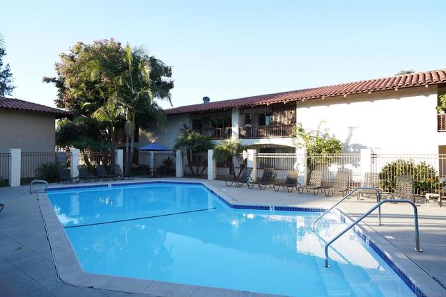 6069 Rancho Mission Rd 201, San Diego, CA 92108