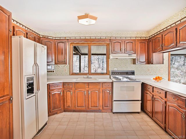 2182 Old Road 17, Roscoe, NY 12776