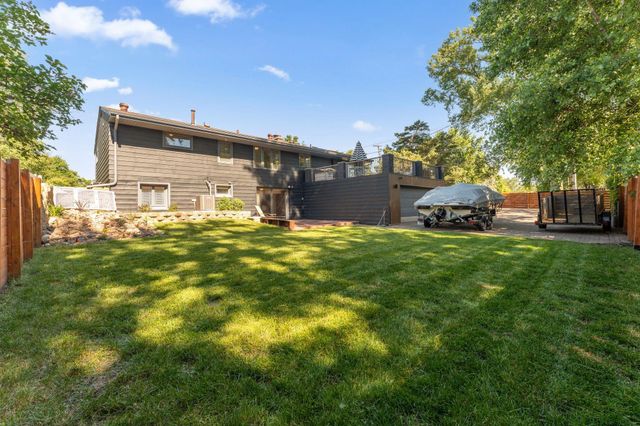 4544 Perry Avenue N, Robbinsdale, MN 55422