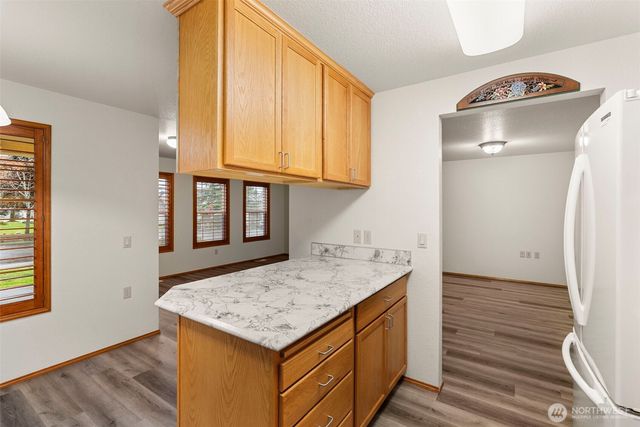 2808 Colonial Drive, Centralia, WA 98531