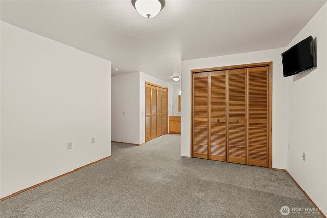 2808 Colonial Drive, Centralia, WA 98531