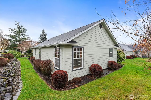 2808 Colonial Drive, Centralia, WA 98531