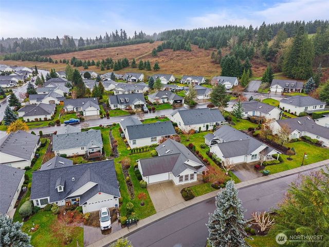 2808 Colonial Drive, Centralia, WA 98531