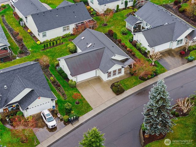 2808 Colonial Drive, Centralia, WA 98531