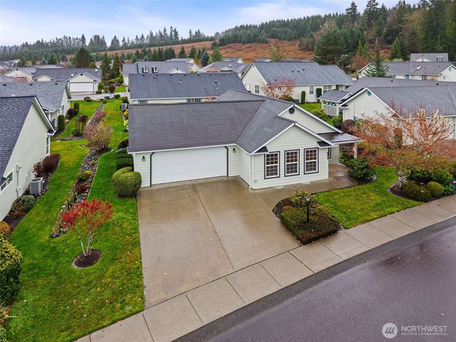2808 Colonial Drive, Centralia, WA 98531