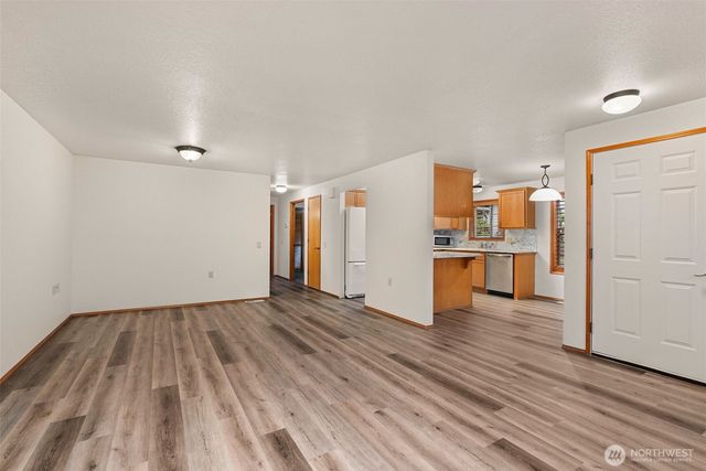 2808 Colonial Drive, Centralia, WA 98531