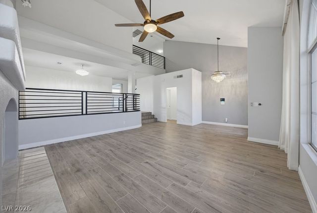 7424 Alcove Glen Court, Las Vegas, NV 89129