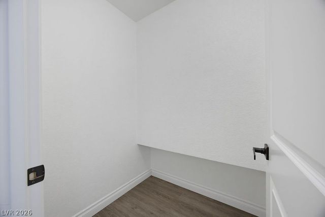 7424 Alcove Glen Court, Las Vegas, NV 89129