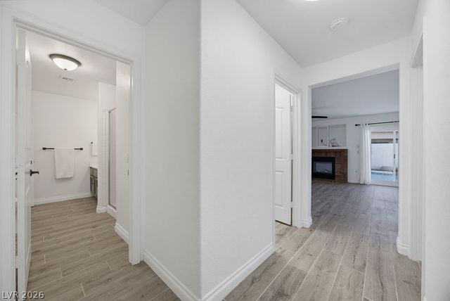 7424 Alcove Glen Court, Las Vegas, NV 89129