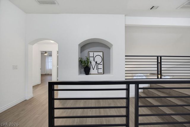 7424 Alcove Glen Court, Las Vegas, NV 89129