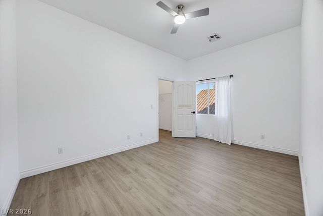 7424 Alcove Glen Court, Las Vegas, NV 89129