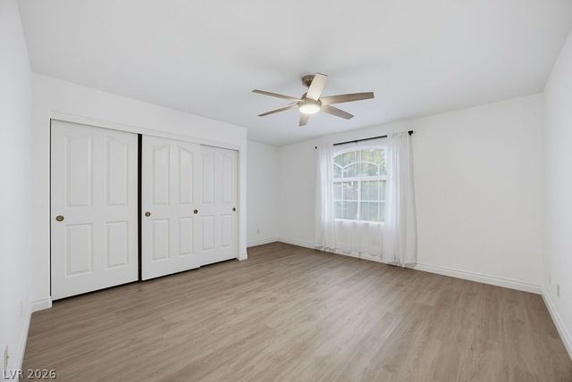 7424 Alcove Glen Court, Las Vegas, NV 89129