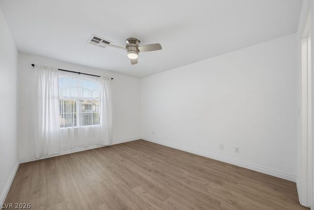 7424 Alcove Glen Court, Las Vegas, NV 89129