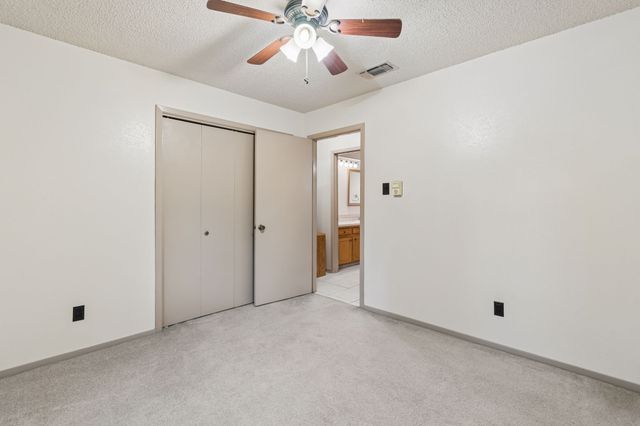 7016 Briardale Drive, North Richland Hills, TX 76182