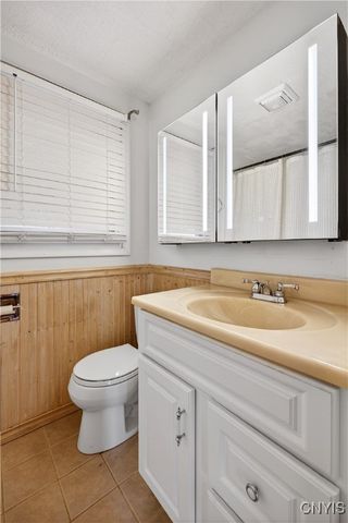 246 Academy Place, Syracuse, NY 13207