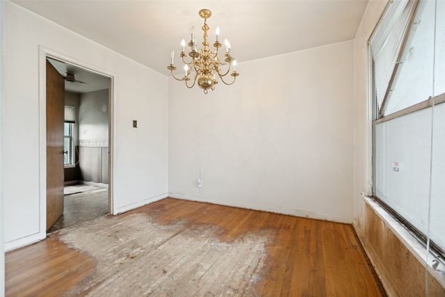 1112 E Ann Arbor Avenue, Dallas, TX 75216