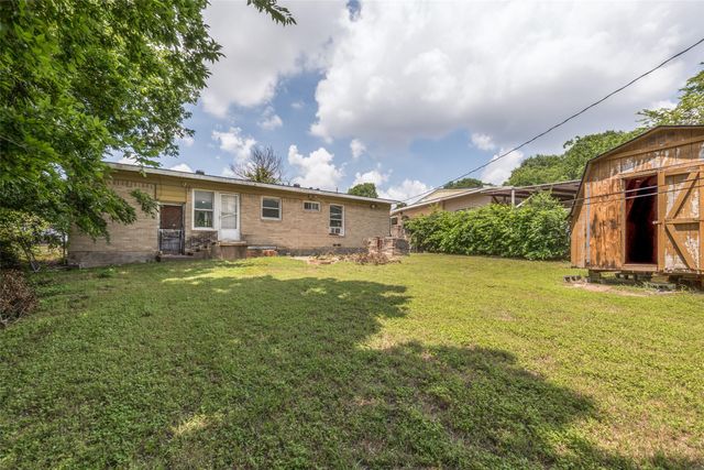 1112 E Ann Arbor Avenue, Dallas, TX 75216