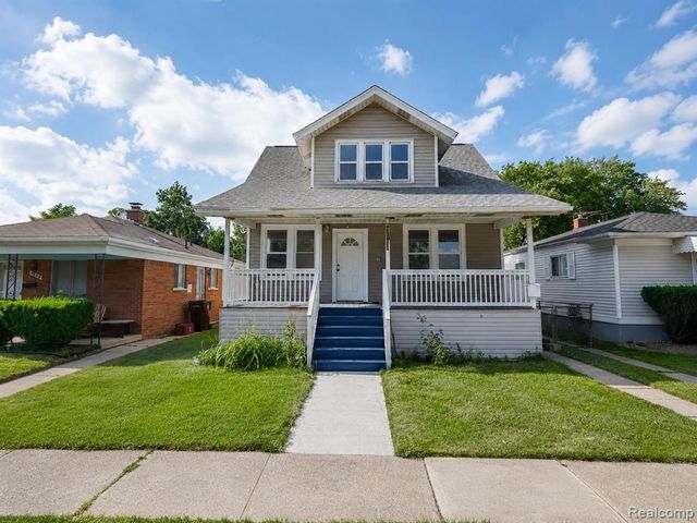 7271 Wiegand, Center Line, MI 48015