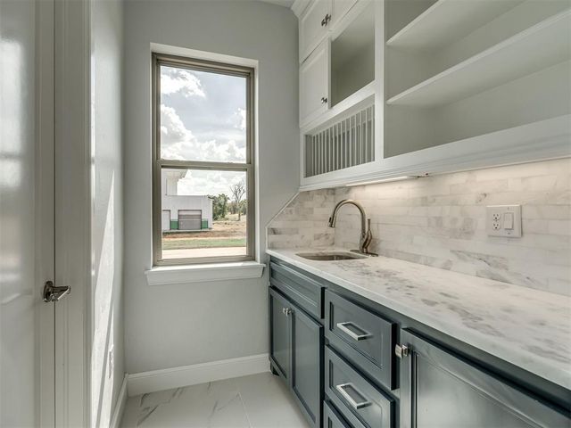 8302 Autumn Blaze Drive, Blanchard, OK 73010