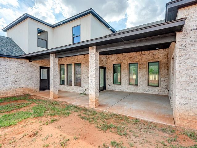 8302 Autumn Blaze Drive, Blanchard, OK 73010