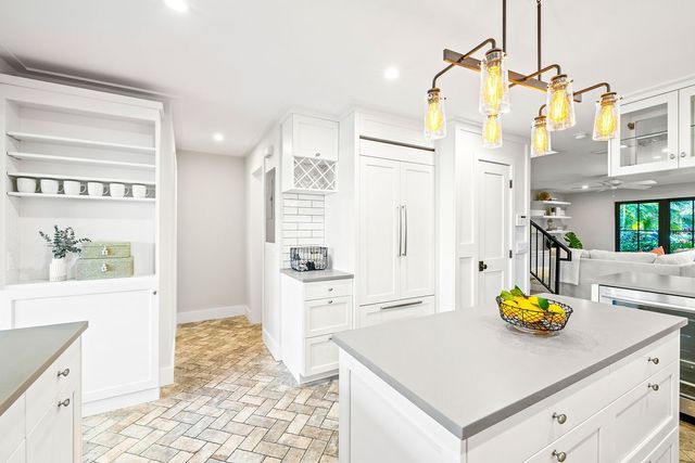 2718 Cardinal Drive, Vero Beach, FL 32963