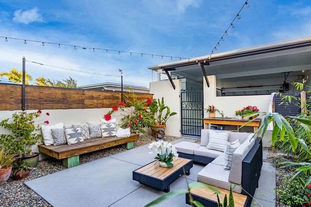 2718 Cardinal Drive, Vero Beach, FL 32963