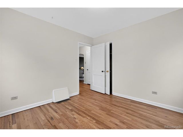 2621 Leyden St, Denver, CO 80207