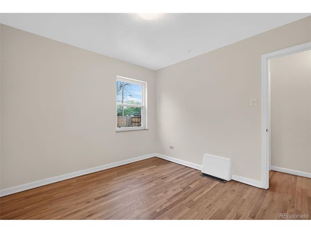 2621 Leyden St, Denver, CO 80207