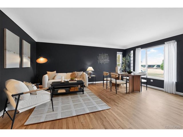 2621 Leyden St, Denver, CO 80207